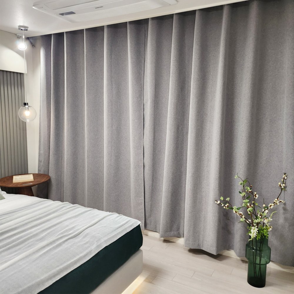 암막커튼 양면동일 완벽차단 아일렛 거실 커텐 2장 한세트 라이트그레이, 300x235cm 상세 이미지 2